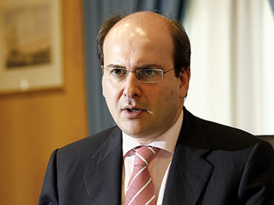 «Δίνουμε εθνική μάχη»