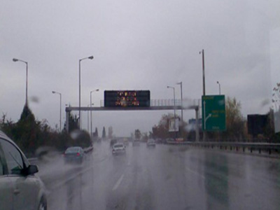 Προβλήματα από καταιγίδα στη Λαμία