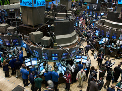 Με άνοδο άνοιξε η Wall Street