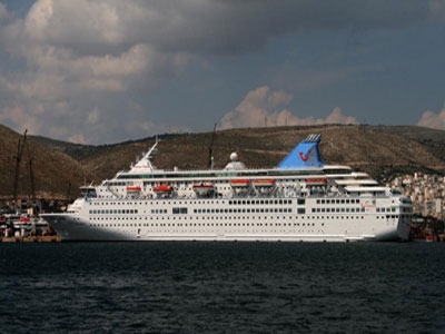 Στη θάλασσα και πάλι