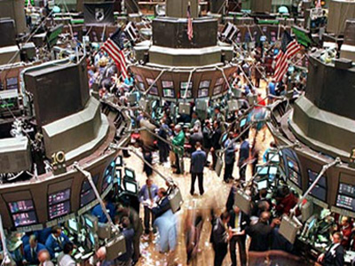 Οριακά κέρδη στη Wall Street