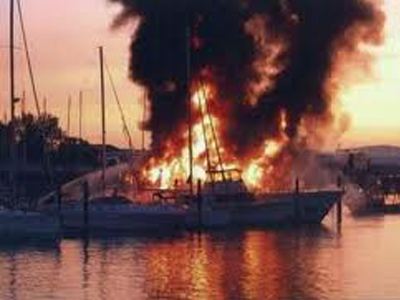 Σε κρίσιμη κατάσταση φερόμενος εμπρηστής σκάφους