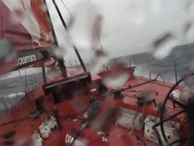 Συγκρούστηκε με φάλαινα