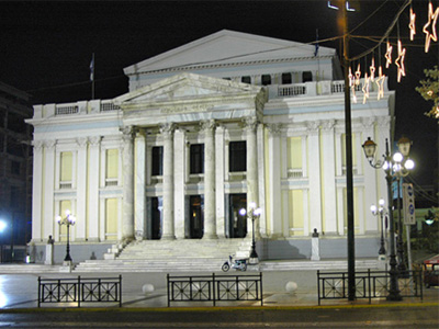 Έγινε «βιβλίο» το Δημοτικό Θέατρο Πειραιά