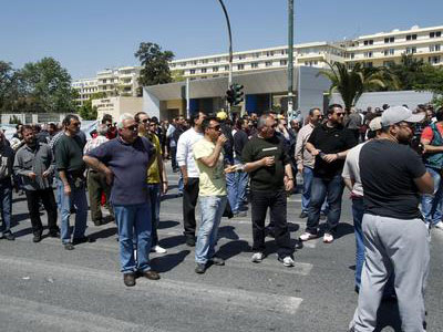 Συγκέντρωση στο υπ. Εργασίας από Σκαραμαγκά