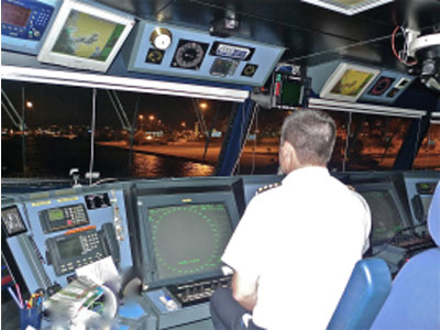 Μειώνεται ο αριθμός των σπουδαστών