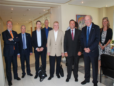 Γερμανοί βουλευτές στον Ο.Λ.Π.