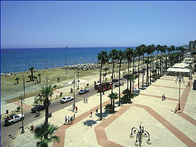 Ανοιχτή γραμμή της Λευκωσίας για δανεισμό από τη Μόσχα