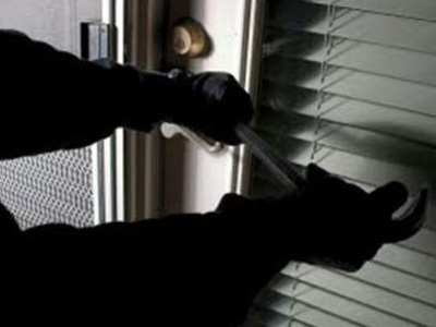 Ληστεία «μέρα μεσημέρι» σε διαμέρισμα στο Κερατσίνι.