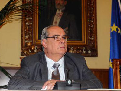 Κινέζοι δημοσιογράφοι προσκεκλημένοι του Δημάρχου Πειραιά