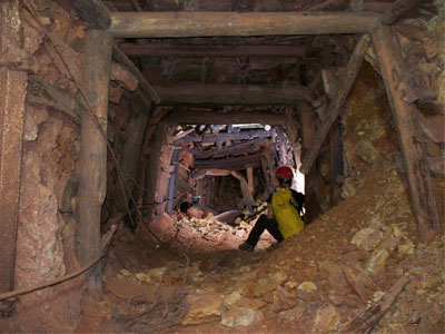 Ανασύρθηκαν σωροί ανθρώπων από ορυχείο στη Ν. Αφρική