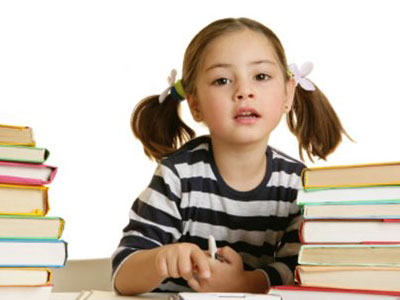 Εθελοντές καθηγητές για τα παιδιά του Πειραιά