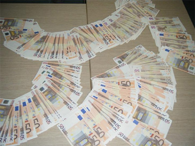 Συνελήφθησαν παραχαράκτες χαρτονομισμάτων