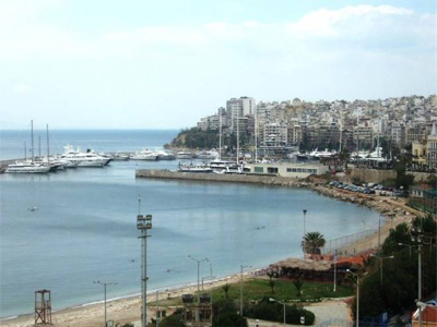 Η έκθεση Ρακιντζή για τον Πειραιά