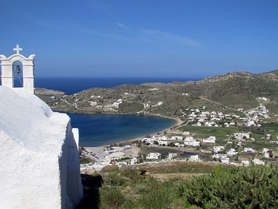 Κρουαζιέρα: «Πέφτει» η κίνηση στη Σαντορίνη