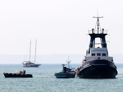Ιταλία: Πρόσφυγας από τη Συρία γέννησε πάνω στο πλοιάριο