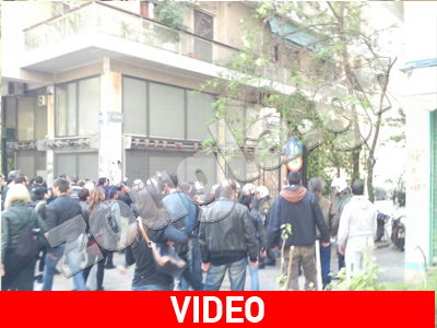 Ένταση στα Εξάρχεια κατά τη διάρκεια επιχείρησης της αντιτρομοκρατικής