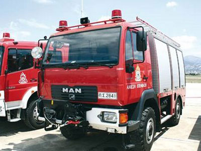 Καταστροφική φωτιά σε αλλαντοποιείο στον Αγρό