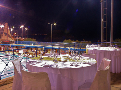 BLUE BAY: Το νέο … talk of the Town!