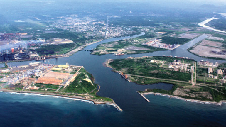 Τεχνολογικά εξελιγμένο το λιμάνι Lázaro Cárdenas (TEC2)