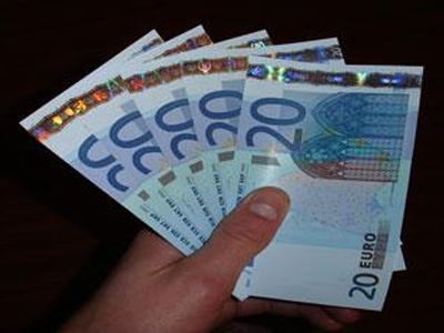 Συνελήφθη 24χρονος με πλαστά χαρτονομίσματα