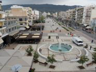 Γυμνός άντρας αναστάτωσε δύο φορές την Καλαμάτα