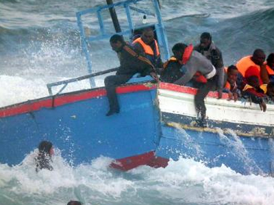 Αυξάνονται οι νεκροί μετά τη βύθιση πλοίου στο Ιράν