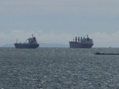 Φιλιππίνες: «Υγρός τάφος» για 10 ναυαγούς