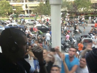 Αποθέωση πριν από τη σέντρα