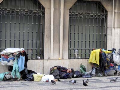 Τραγικοί οι δείκτες φτώχειας των Πορτογάλων