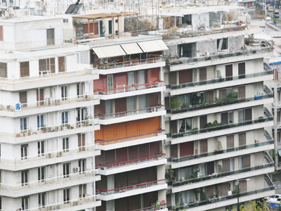 Πτώση στις τιμές των νεόδμητων ακινήτων στη Θεσσαλονίκη