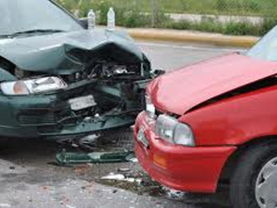 Πολύνεκρο τροχαίο έξω από τη Λάρισα