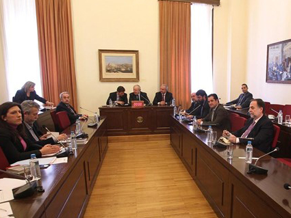 Κυνηγώντας τη φοροδιαφυγή με το …Google translator!