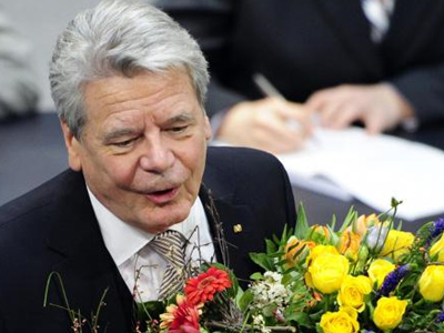 Πρόεδρος και με τη βούλα!