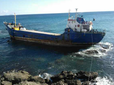 Προσάραξε το NOUR M στη Ρόδο