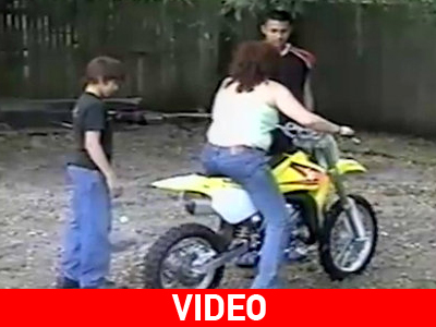 Η πρώτη βόλτα της μηχανόβιας μαμάς…