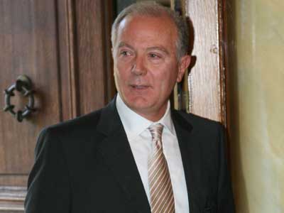 Πρόβλεψη σοκ για έλλειμμα 12% το τέλος του έτους