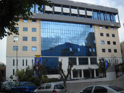 Σε εξέλιξη έρευνα στο Πρωτοδικείο Αθηνών μετά από τηλεφώνημα για βόμβα