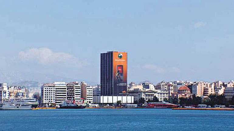 Το «Λιμάνι της Αγωνίας» θέλει τους μετανάστες στον Πύργο του Πειραιά