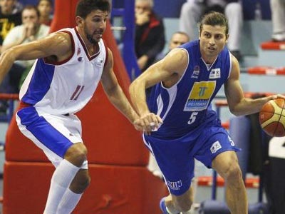 ΑΓΟΡ: Ανανέωσε ο Καλλινικίδης