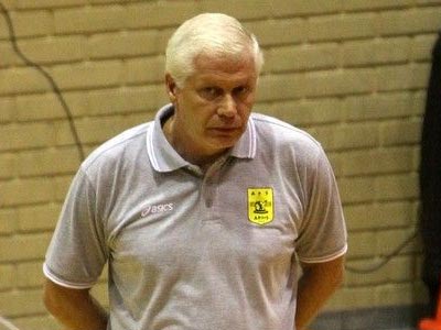 Βόλεϊ: Ξεψύχησε μετά από καρδιακή προσβολή ο προπονητής του Άρη