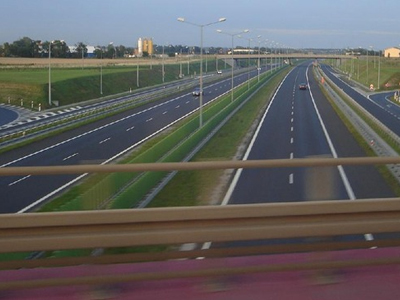 Ανοίγει ο αυτοκινητόδρομος Βαρσοβία-Βερολίνο