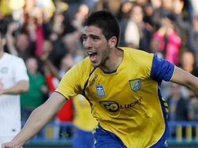 Νεοσμυρνιώτης κι επίσημα ο Μητρόπουλος