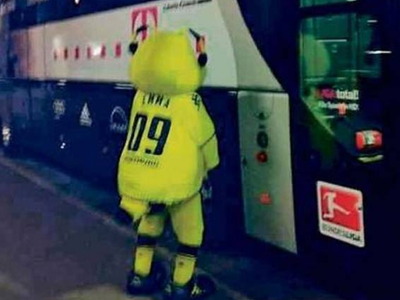 Η μασκότ της Ντόρτμουντ… ούρησε το πούλμαν της Μπάγερν