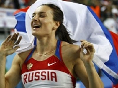 Στίβος: Αποχωρεί το 2014 η Ισινμπάγεβα