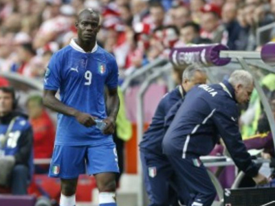 Ρατσιστική επίθεση στον Μάριο Μπαλοτέλι