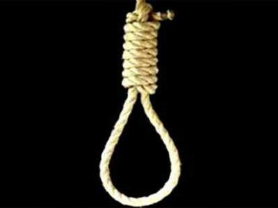 Απαγχονίστηκε στην αποθήκη του σπιτιού της