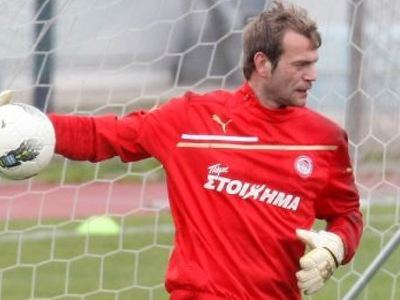 Εγκώμια Βεζυρίδη για τον Κάρολ