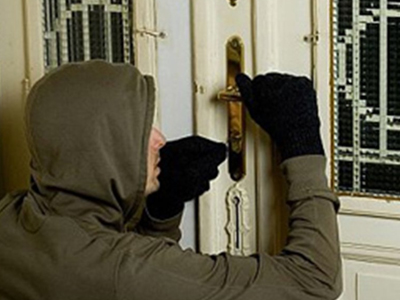 Μεσολόγγι: Διαρρήκτης ετών… 17