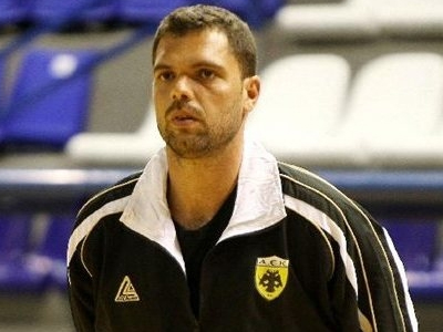 Παπανικολάου: «Δεν θέλω ούτε ένα ευρώ»